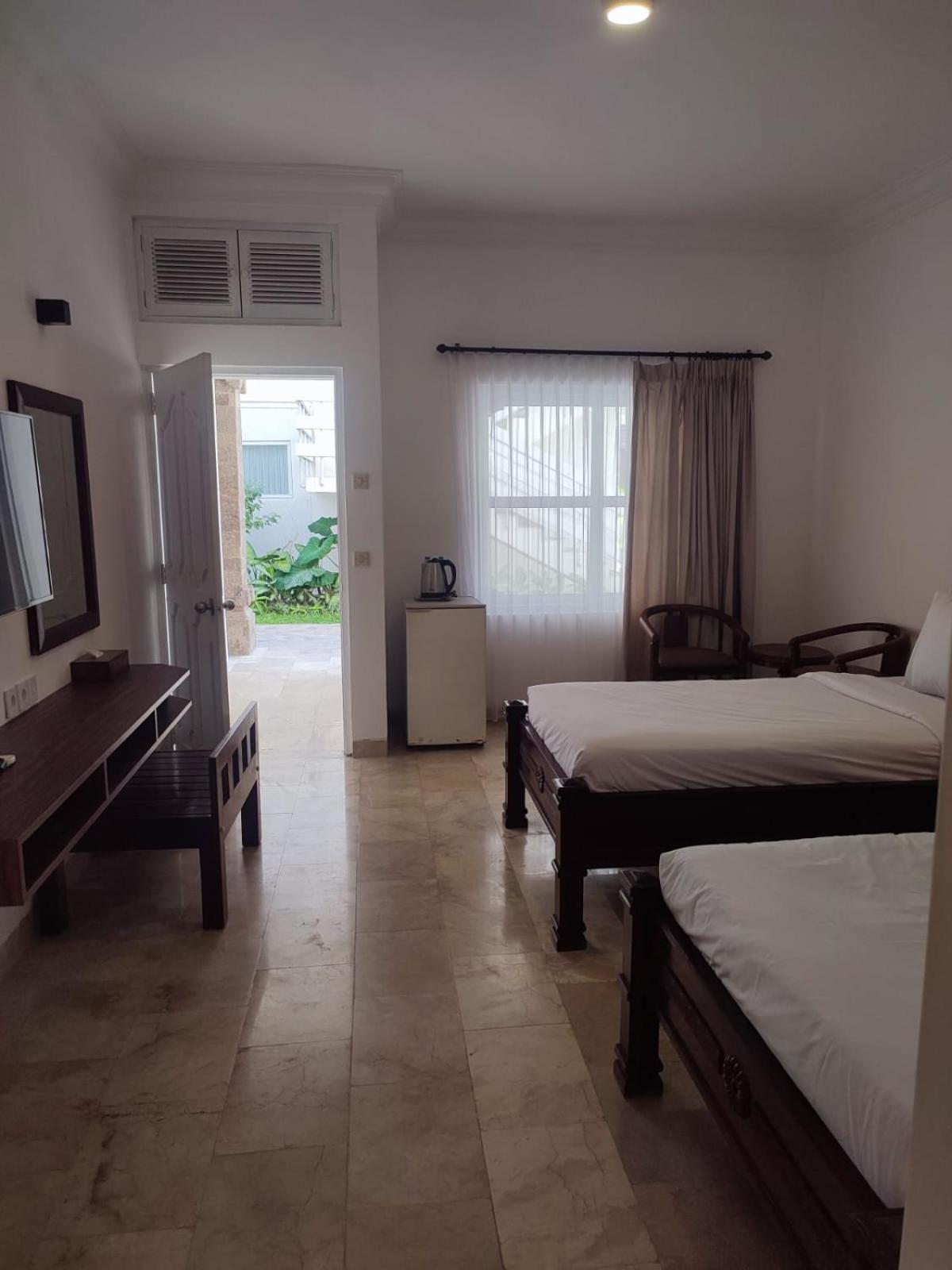 Sari Bunga Hotel Legian Kuta Bali Екстер'єр фото