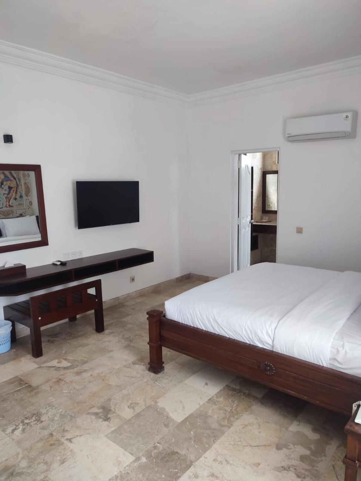 Sari Bunga Hotel Legian Kuta Bali Екстер'єр фото
